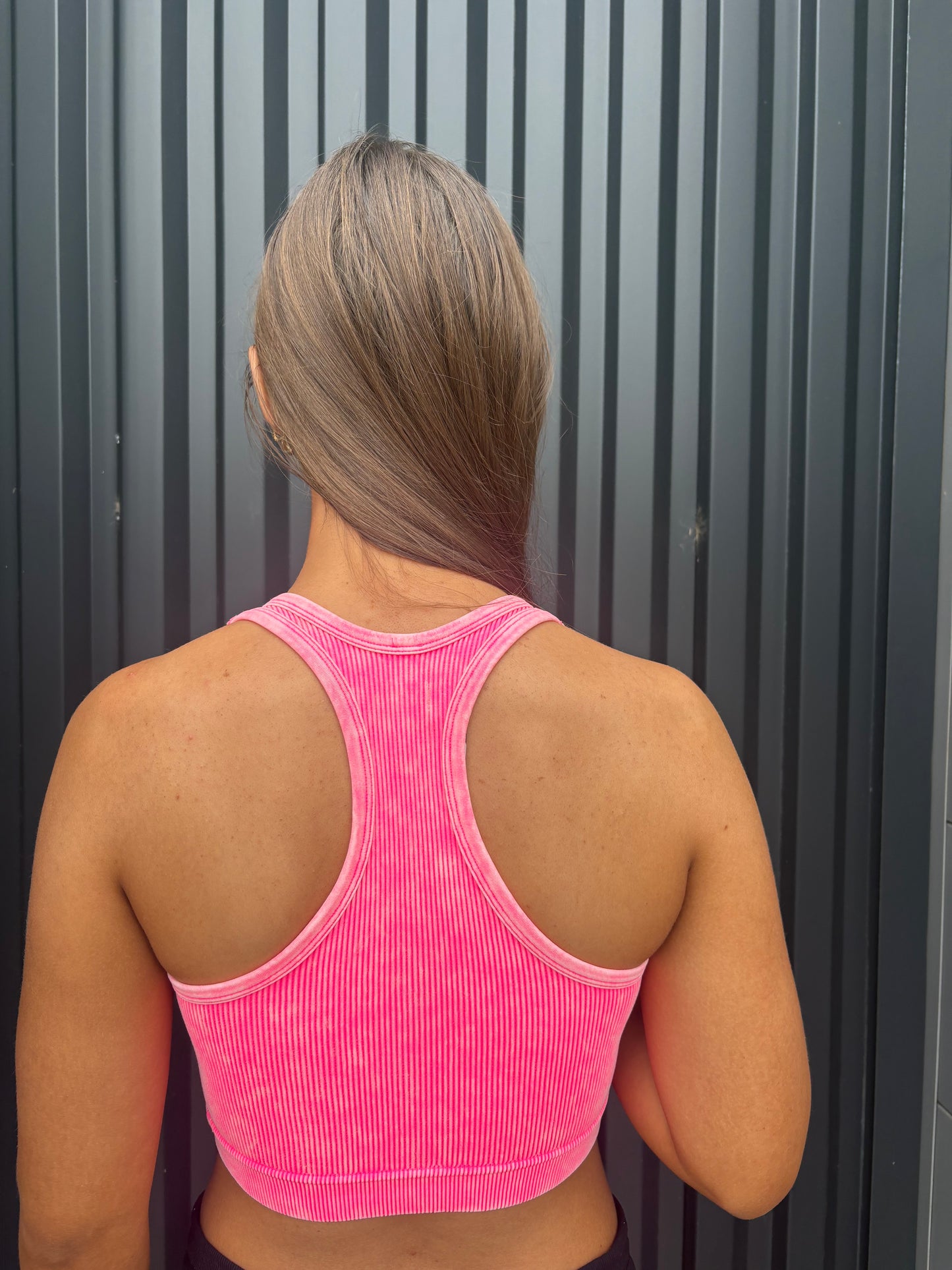 Coral ribbed seamless razorback tank top