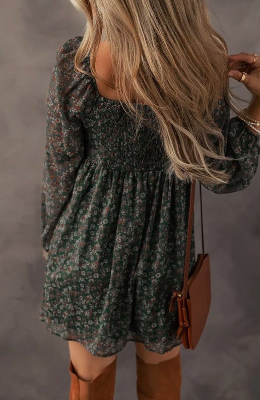 Green Floral Sweetheart Neck Dress