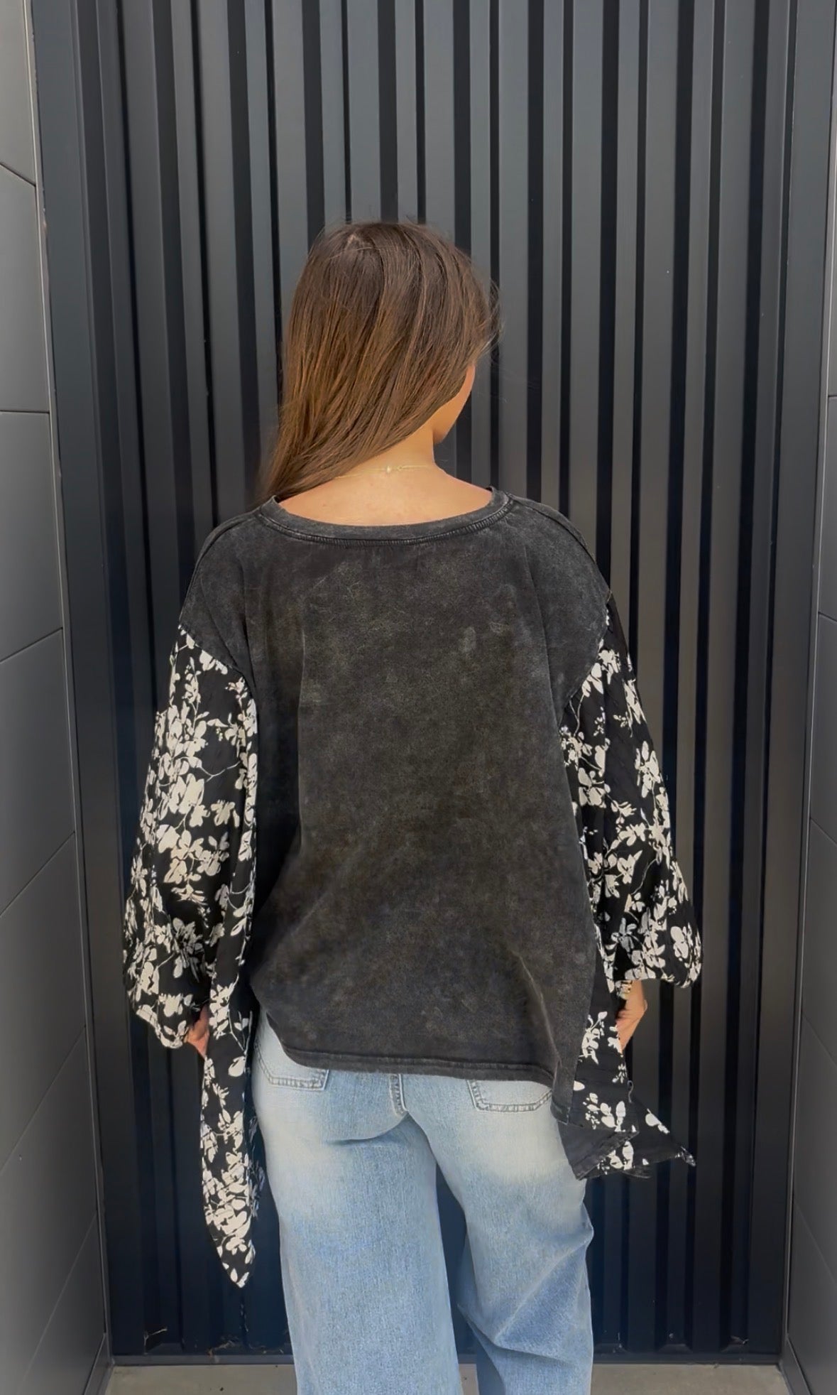 Elvis Print Floral Sleeve Poncho Top