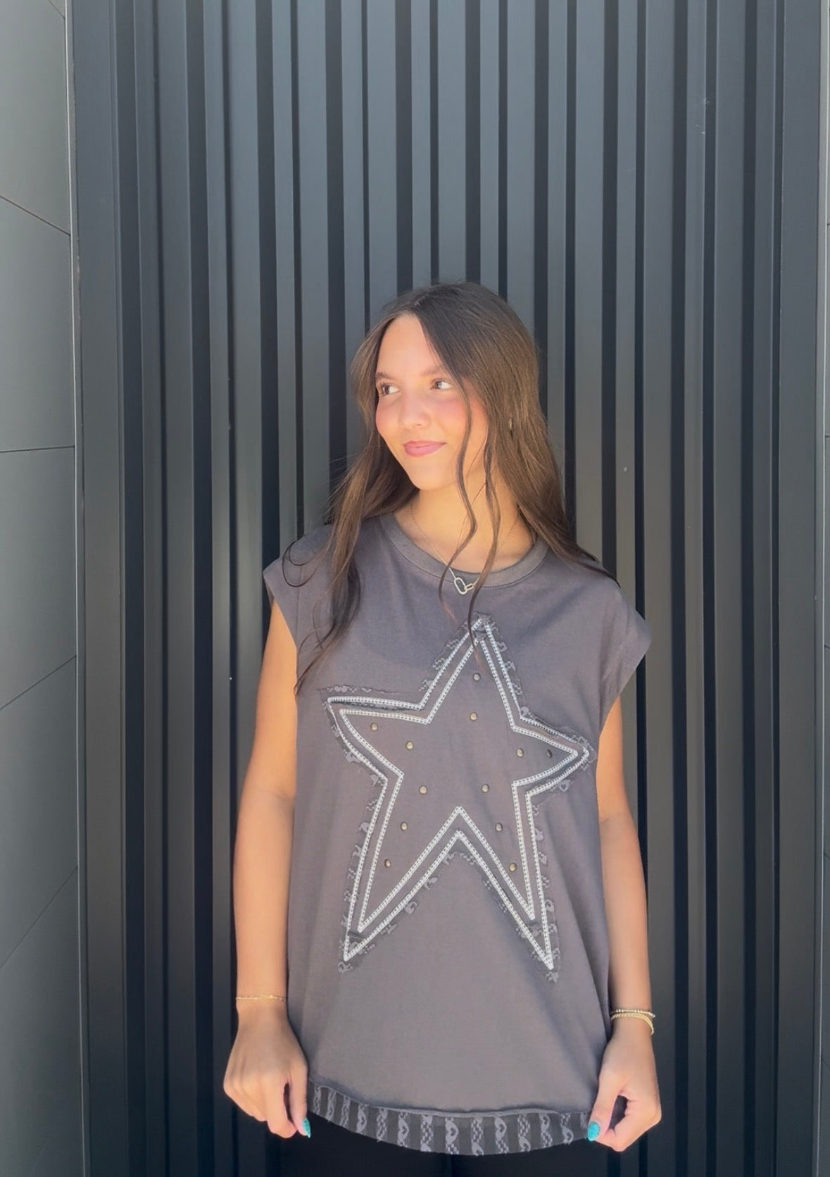Gray Sleeveless Star Patch Top