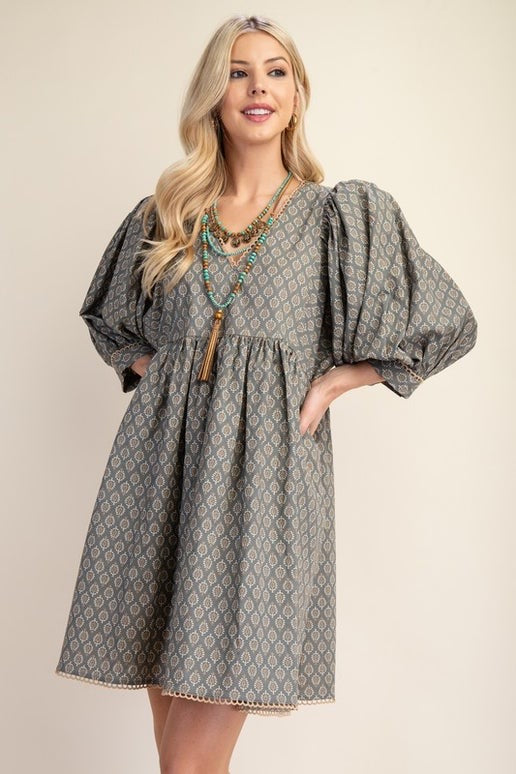 GRAY PRINTED PUFF SLEEVE BABYDOLL DRESS