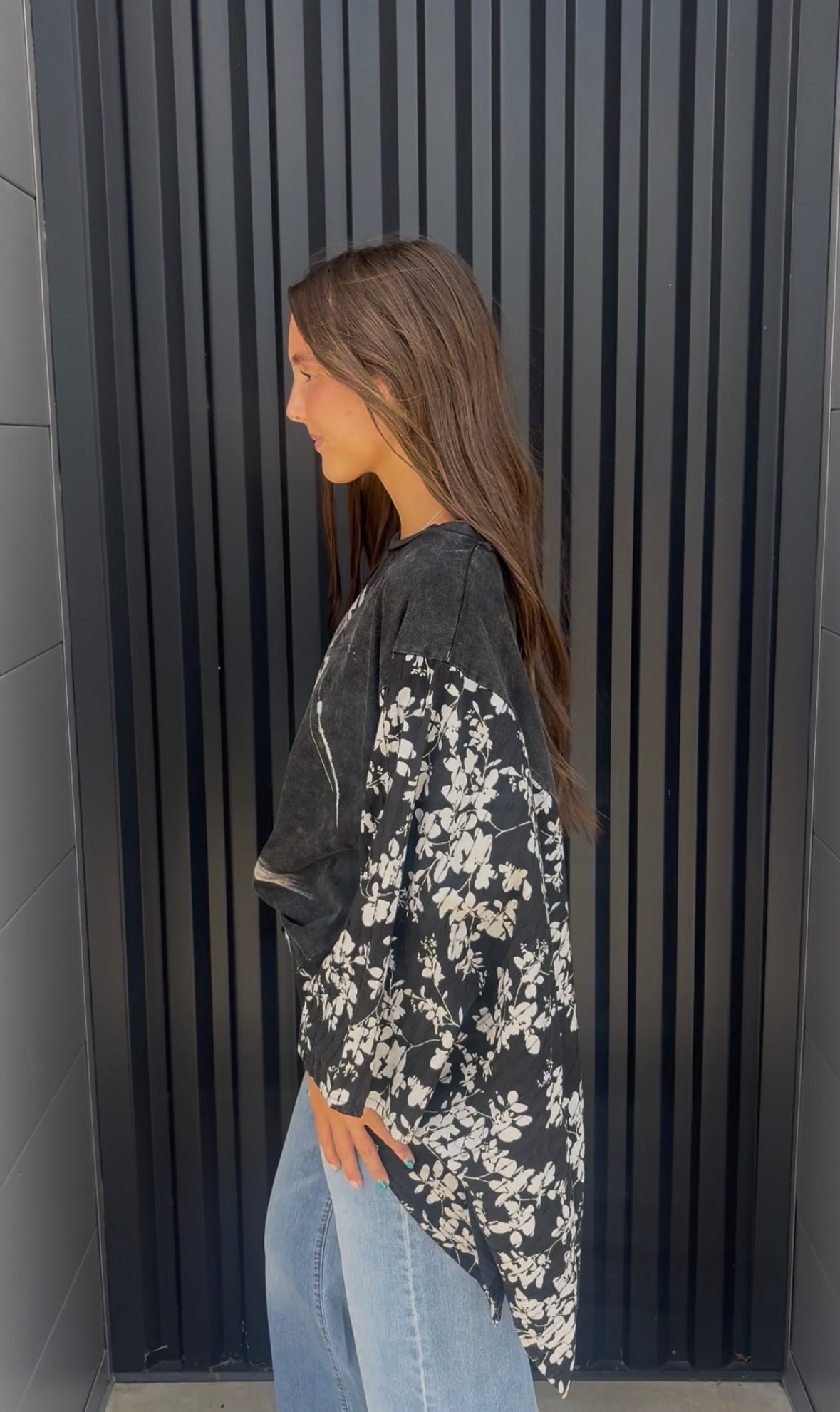Elvis Print Floral Sleeve Poncho Top