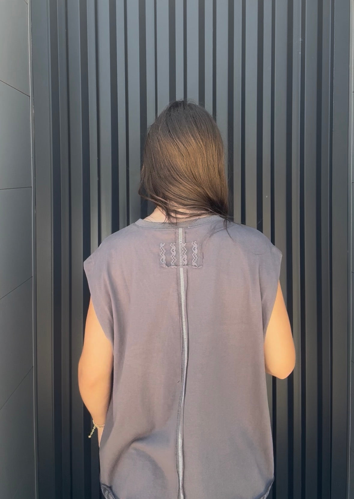 Gray Sleeveless Star Patch Top