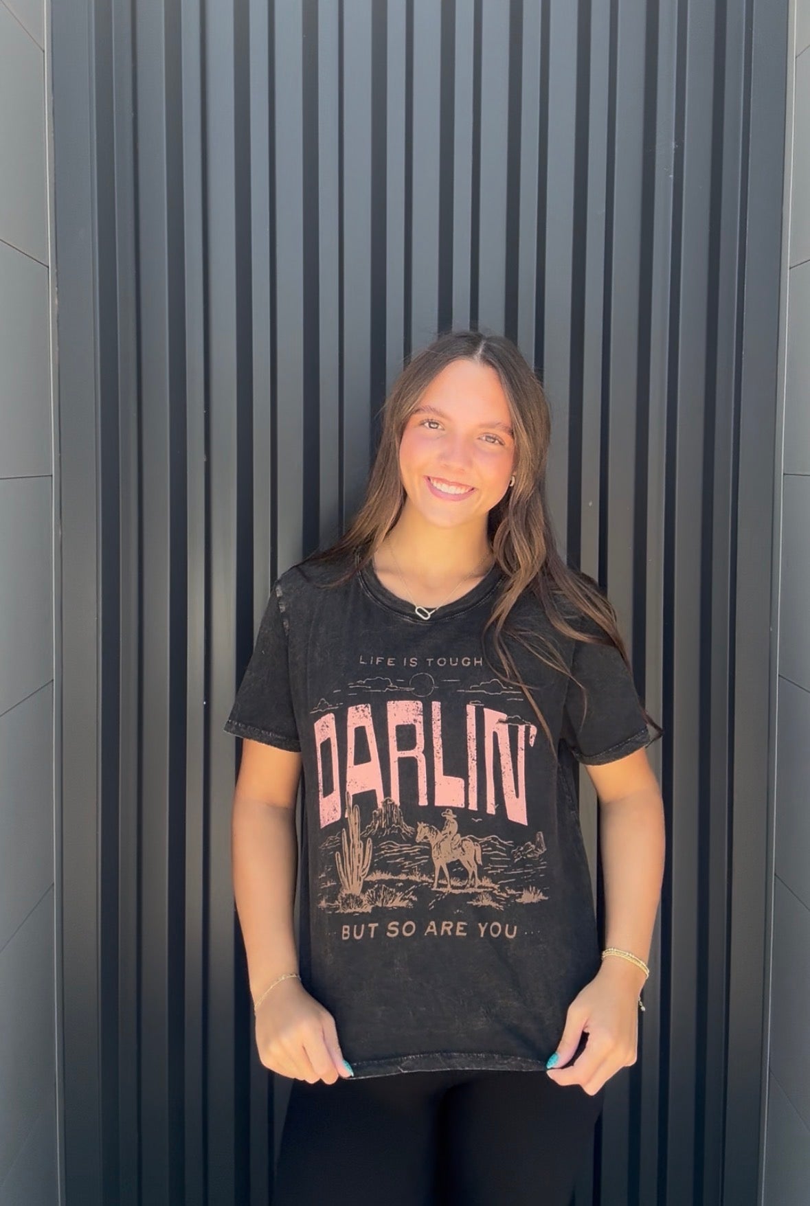 Darlin Graphic Crop Top