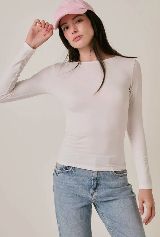 Round Neck Long Sleeve Knit Top (White & Black)