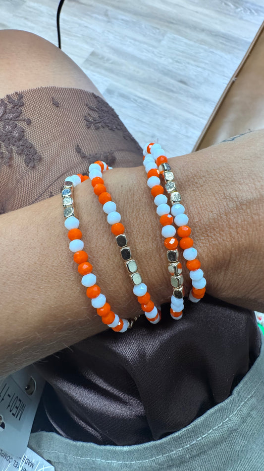 BT Orange White and Gold Beaded Braclet