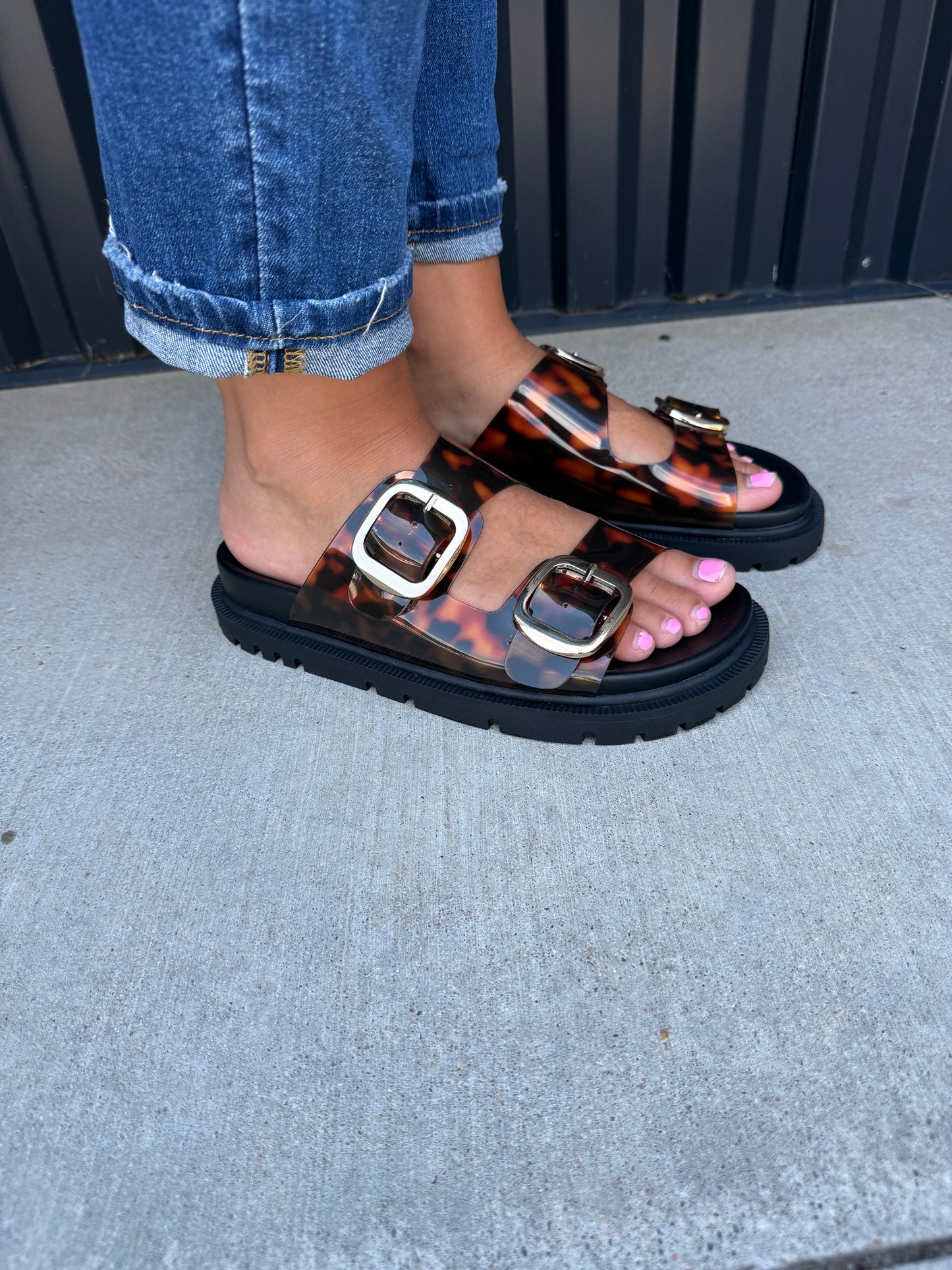 Tortoise Jelly Sandals