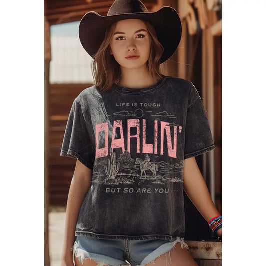 Darlin Graphic Crop Top